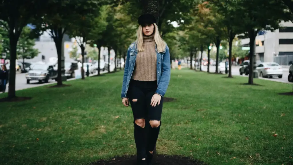 How to Choose the Faded Black Denim Shorts Manufacturer