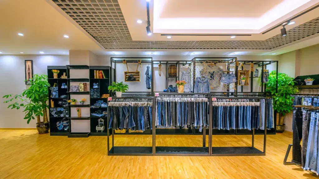 denim display room