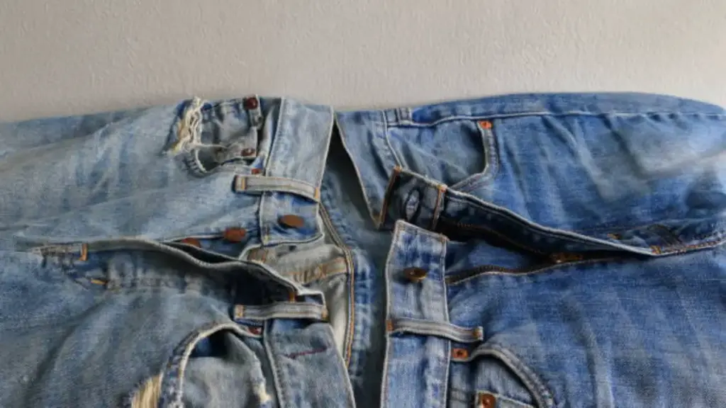 different color and methods of denim jeans