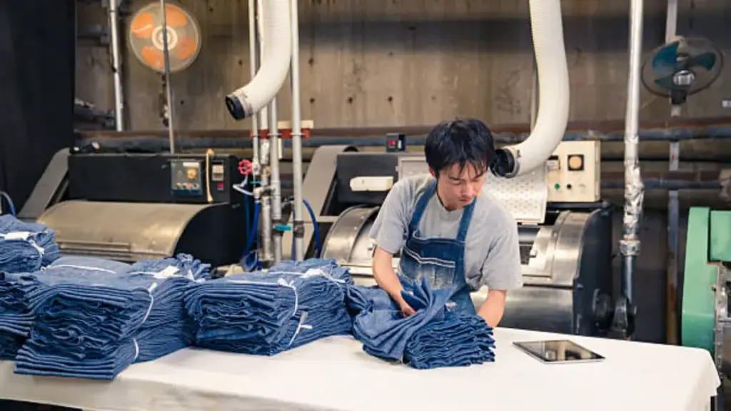 Jeans lead time Air vs Sea Freight